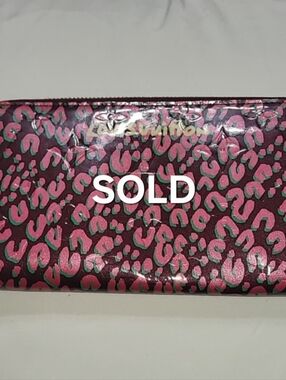 SOlD Louis Vuitton Bordeaux Vernis Zippy Wallet